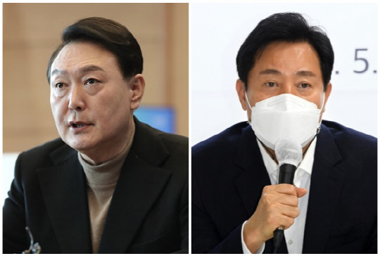 윤석열 대통령(왼쪽)과 오세훈 국민의힘 서울시장 후보. <연합뉴스>